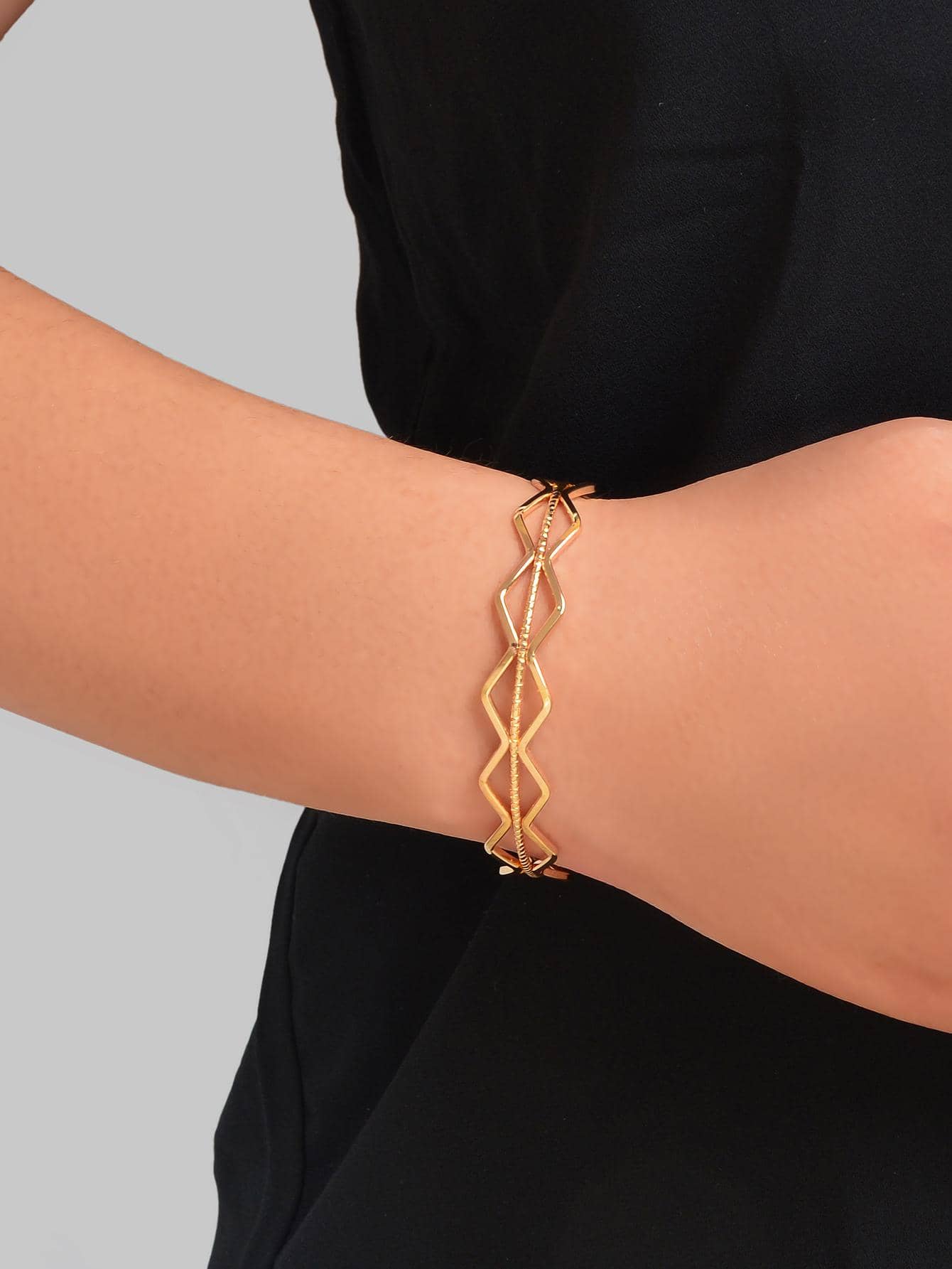 1 Đa Năng Khoét Hở Thiết Kế Chevron Vòng Tay Lắc Tay Dành Cho Nữ Đi Làm Hàng Ngày - Vàng - Xem 1