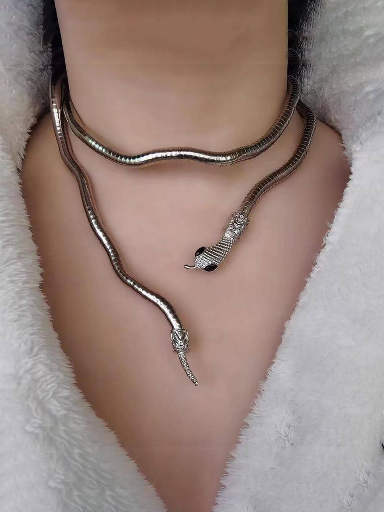 1入組時髦蛇形設計鏈條項鍊女式主題派對古董銀鐵時尚朋克時尚外觀 - 復古銀色 - 查看 1