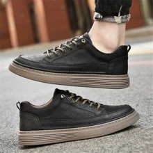 運動鞋適用於男士字母圖案前繫帶板鞋