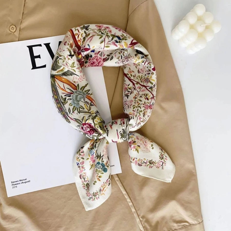 Floral Print Bandana - Green - View 1