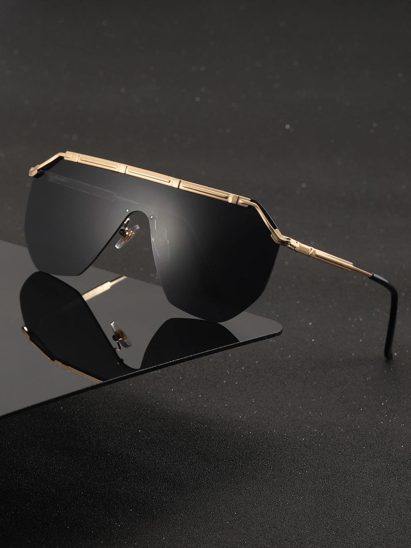 1/2 副黑色金属框架时尚眼镜，适合男士夏季海滩度假、户外、旅行