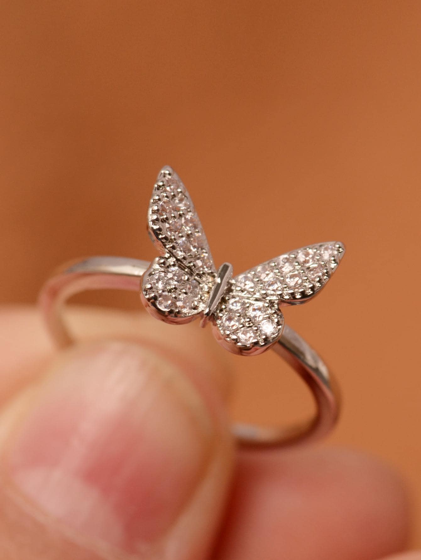 Nhẫn Trang Trí Bướm Đính Đá Cubic Zirconia - Bạc - Xem 1