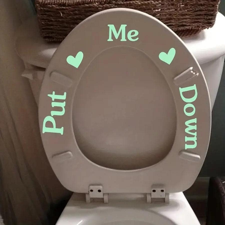 1pc Heart Pattern Glow In The Dark Toilet Lid Decal - Green - View 1
