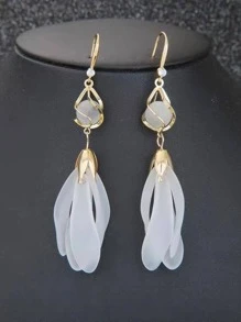 花瓣耳墜 - 白色 - 查看 1