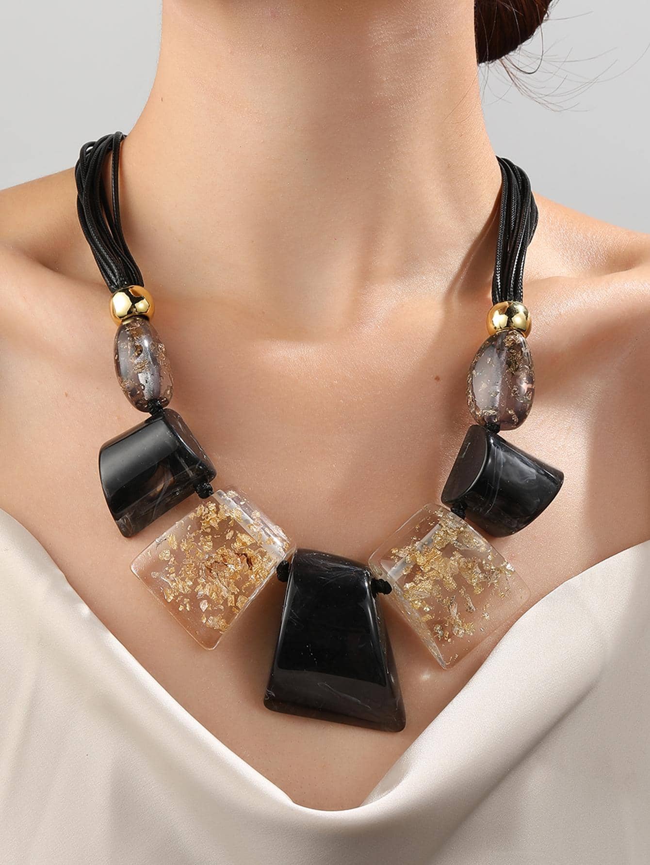 Geometric Decor Necklace