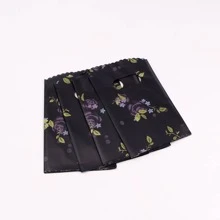 Túi gói quà 45 chiếc lá, Túi quà di động PE cho bữa tiệc - màu đen - Xem 2