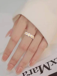 Flower Decor Cuff Ring Valentines,Mom,Mother,Mother's Day,Gift - Daisy - View 3