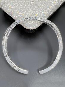 男士不銹鋼時尚外觀時尚圖騰細節袖口手鐲男士日常裝飾 - 復古銀色 - 查看 2