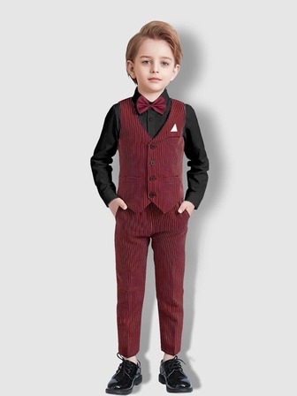 小男童素色襯衫和夾克背心和褲子