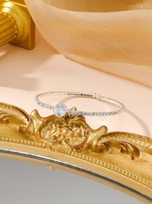 1 件镶有水钻和锆石的开口戒指，时尚奢华优雅的设计