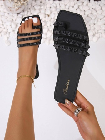 Women Studded Decor Flip Flops, Punk Summer Plastic Slippers