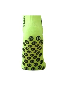 运动户外 1 双字母图案防滑足球运动袜 - 綠色 - 查看 3