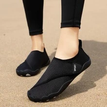 Scarpe sportive traspiranti per coppie, adatte per tapis roulant, spiaggia, escursioni, scarpe da passeggio leggere e antiscivolo - nero - Visualizzare 8