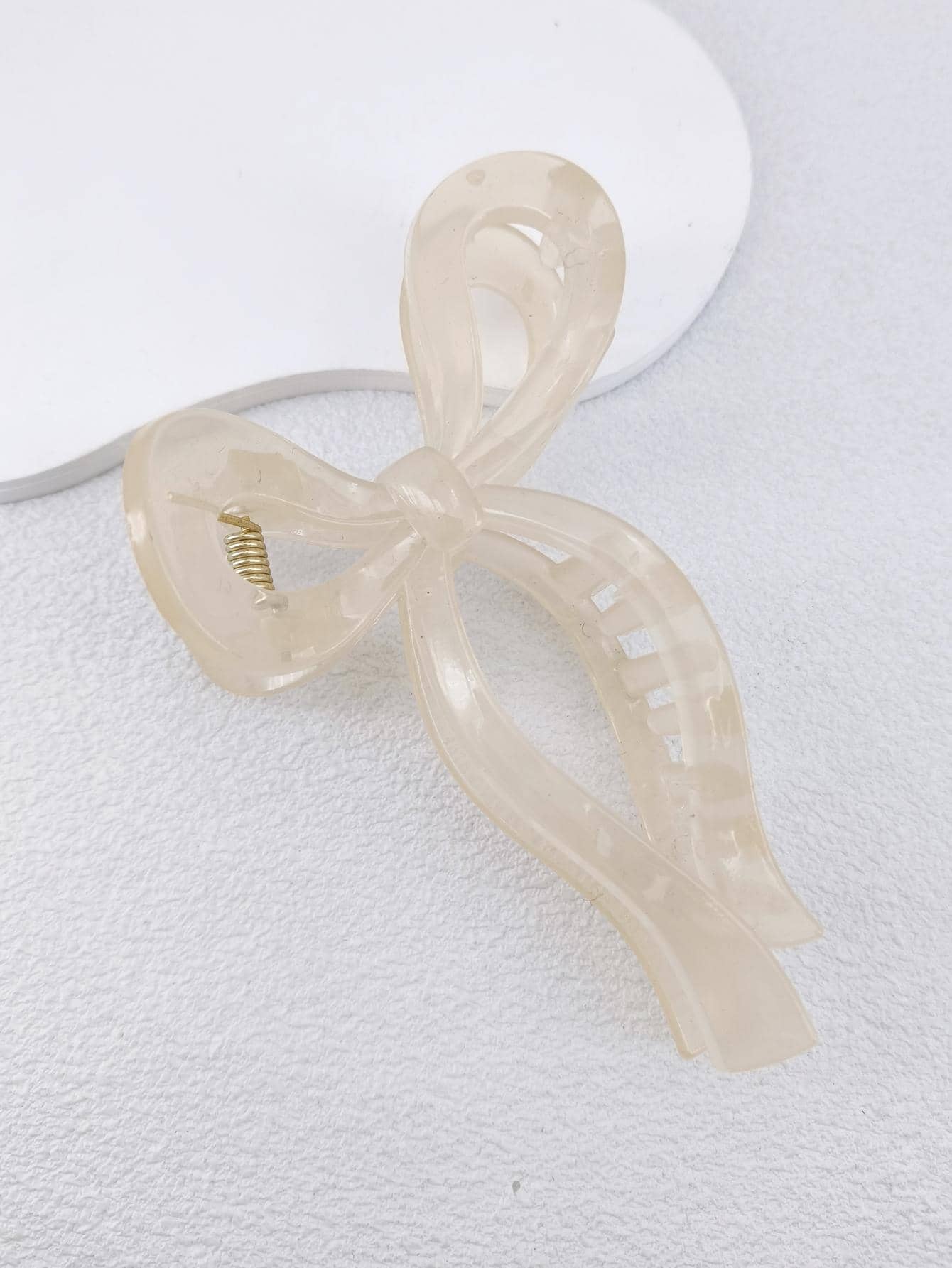 1入組13cm蝴蝶結塑膠髮爪適合女士,適用於日常使用 - 米色 - 查看 1