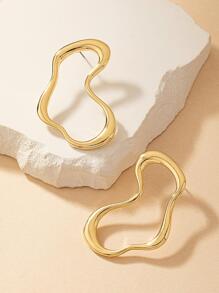 Structured Stud Earrings - Yellow Gold - View 3