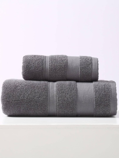 1条薄款浴巾，深灰色，简约图案，长方形，70*140厘米，男女通用，适合游泳、沐浴、裹敷或厨房使用；另有34*74厘米面巾，速干、吸水性强、柔软、不褪色，四季皆宜，是浴室、酒店、健身房、旅行、节日礼物、户外、沙龙、理发店等场所的理想之选，也适合家居浴室装饰、返校季、美容院、酒店、运动场所等，是居家必备的浴巾，可用于护肤。