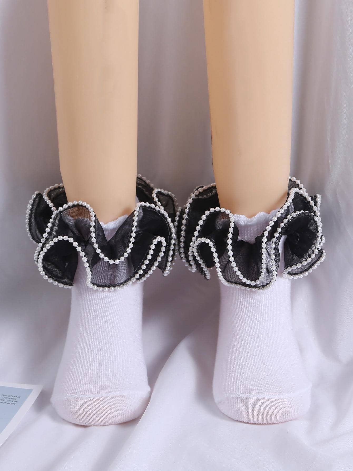 1pair Girls' Black Lace Pearl Breathable Princess Dance Short Socks With Floral Edge Decoration, All Seasons - Black and White - View 1