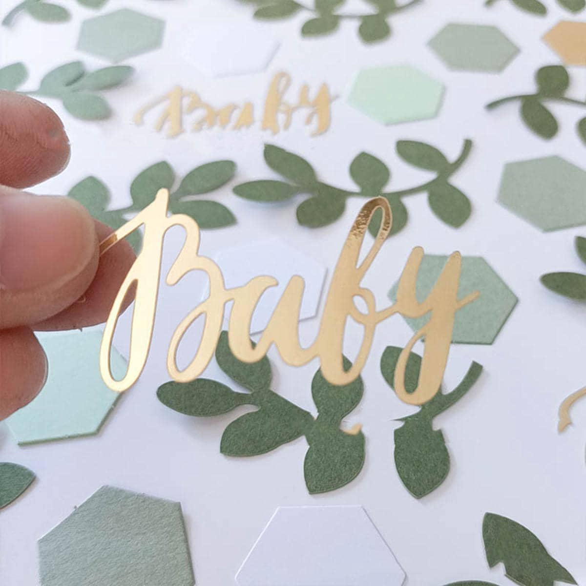 100pcs/Set Oh Baby Confetti Jungle Baby Birthday Paper Scraps