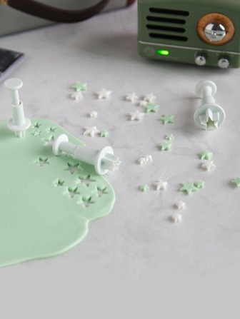 3pcs/set Plastic Cookie Mold, Creative Star Design Mold For Kitchen