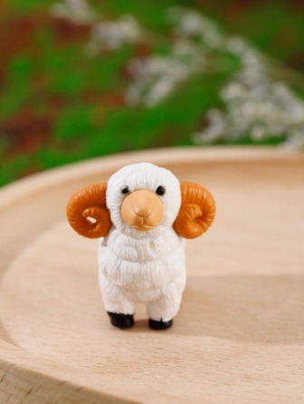 1 pièce Objet décoratif en plastique moderne en forme de mouton, meilleur cadeau pour la maison et les fêtes