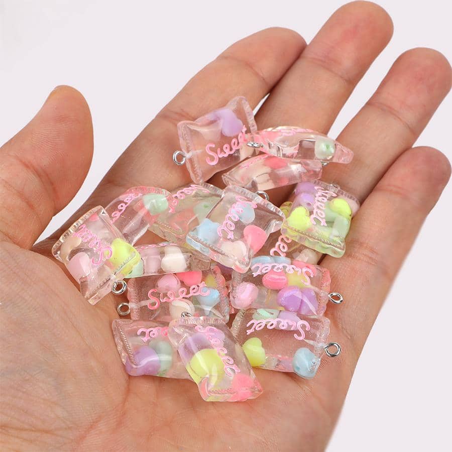 迷人的彩色心糖果造型設計吊墜適用於DIY手環項鍊耳環鑰匙圈手機鏈條製作 - 淺藍色 - 查看 1