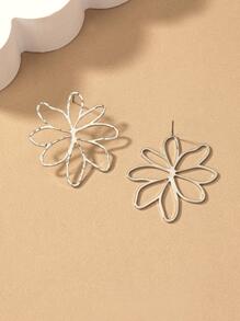 1 cặp hoa tai kim loại rỗng hình hoa phóng đại dành cho phụ nữ, hoa tai phong cách đường phố gợi cảm và cá nhân hóa cho ngày lễ tình nhân và hẹn hò mùa hè - Bạc - Xem 3