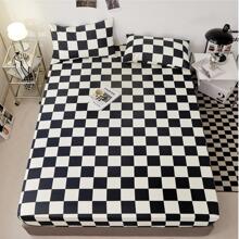 3pcs Checkerboard Pattern Fitted Sheet Set(1 Fitted Sheet & 2 Pillowcase) , Modern Sheet Set For All Seasons - Black and White - View 1