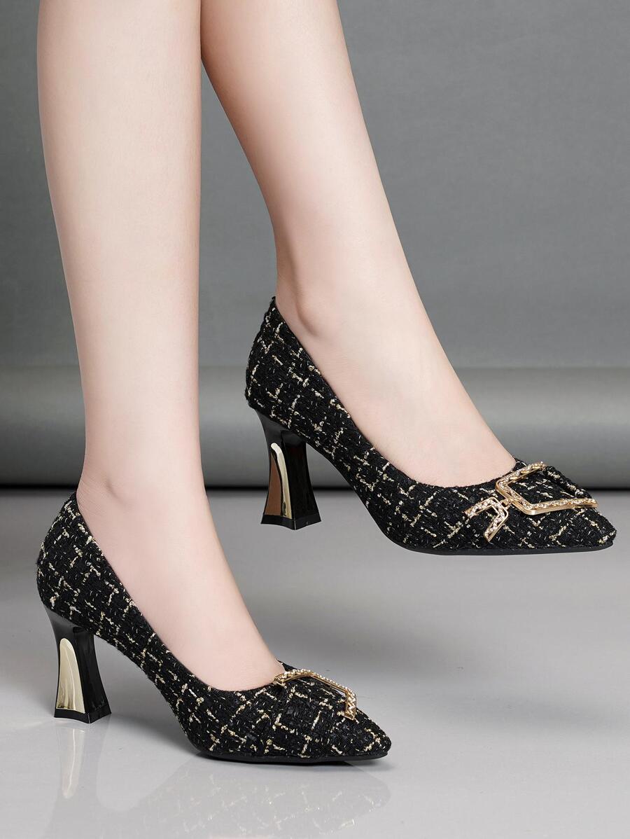 Women's Pointed Toe Chunky Heels Pumps With Low Cut Vamp