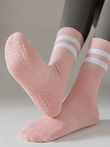 1pair Women Striped Pattern Anti Slip Crew Socks - Multicolor - View 2