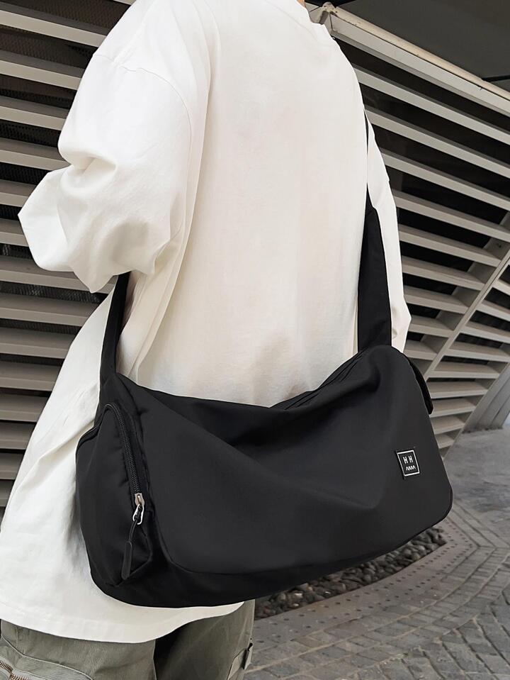 CRANK TOKYO メッセンジャーバッグ a444af5b46987a6fe87f3862db6977