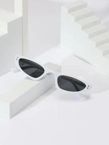 Cat Eye Sunglasses - Black - View 1