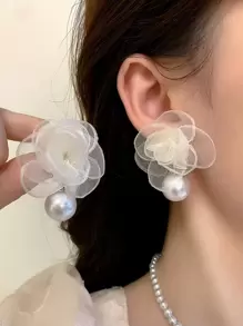 花朵与人造珍珠装饰耳坠情人节款