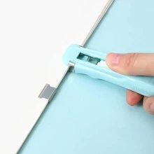 1pc Plain Color Seamless Binding Pusher, Nordic Plastic Stapler Holder For Office, School - Pink - View 3