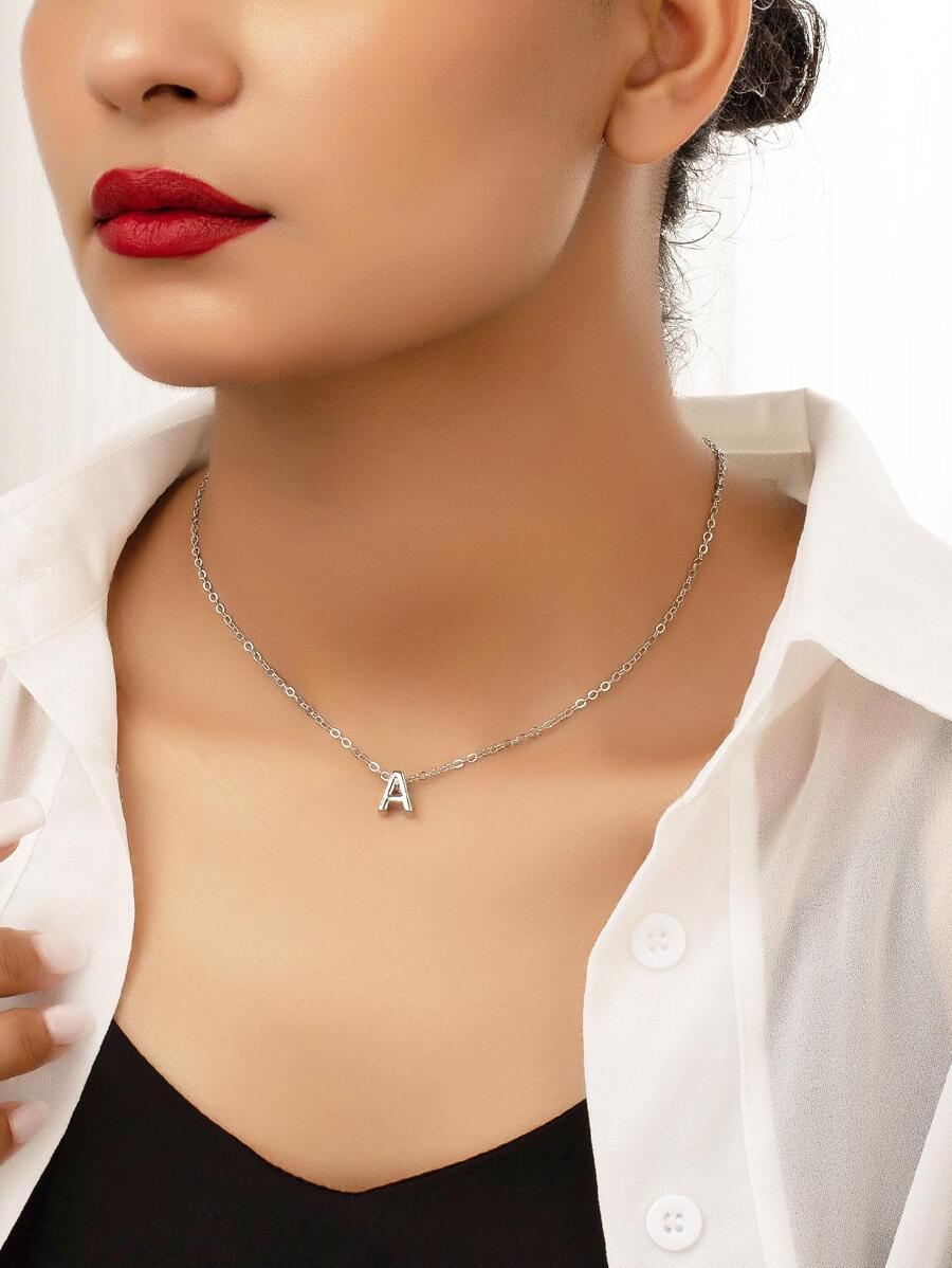 字母墜飾項鍊 - 銀色 - 查看 1