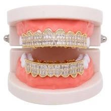 Golden Plated Teeth Grills Square Pave 8 Teeth Top Bottom Man Women Grills Cubic Zirconia Iced Out Grills - 金黃色 - 查看 2
