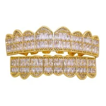 Golden Plated Teeth Grills Square Pave 8 Teeth Top Bottom Man Women Grills Cubic Zirconia Iced Out Grills - 金黃色 - 查看 1