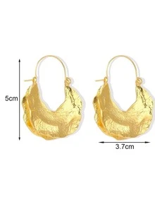 Pendientes de aro con textura de metal - Amarillo Oro - Ver 3