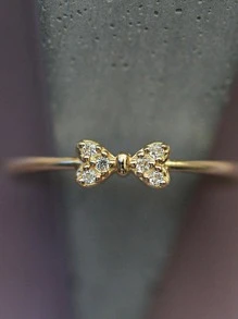 BALMORA 方晶鋯石蝴蝶結裝飾純銀開口戒指 - 金色 - 查看 3