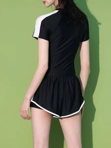 Contrast Binding Zipper Front One Piece Swimsuit Summer - Black and White - View 3