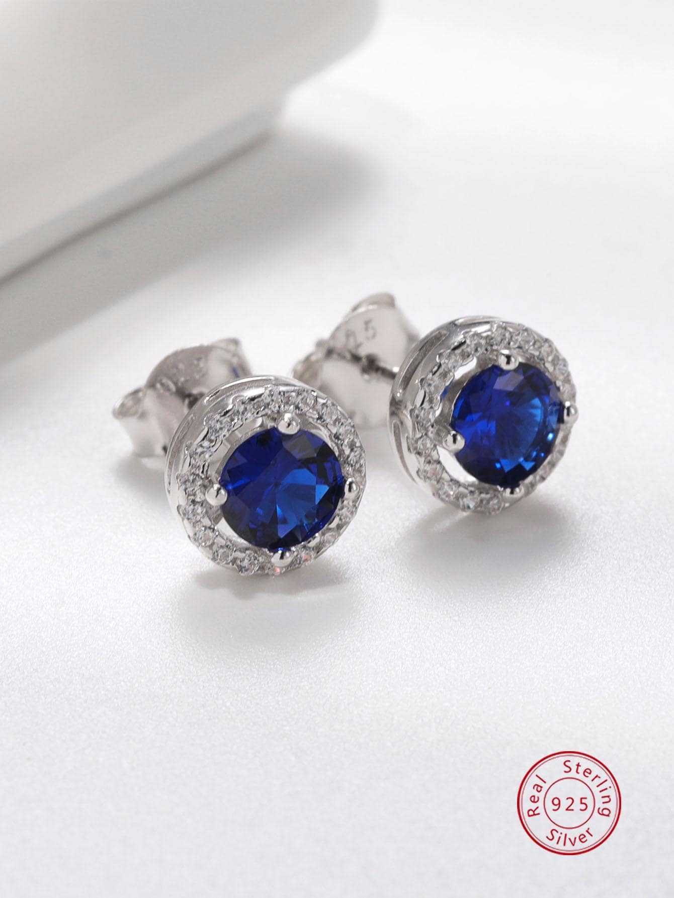 1pc Cubic Zirconia Decor Sterling Silver Stud Earring Holiday - Royal Blue - View 1