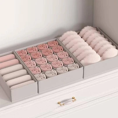 1 pachet Cutie de depozitare pentru lenjerie de corp de culoare solidă, cutie de depozitare pentru șosete nețesute bej, lenjerie de garderobă, sutien, șosete, cravate, cutie de depozitare pentru eșarfe de mătase, cutie de depozitare pentru garderobă Decoratiuni Decor Festival Decor Decor cameră Decor dormitor Decor dormitor, Organizator, Organizator, Depozitare acasă, Tricou alb Femei, Pantaloni negri femei, Haine de iarnă pentru femei, Haine de iarnă, Rochii, haine Cămașă pentru doamne, mânecă lungă, salopetă albă pentru femei, rochii de primăvară pentru femei, ținute de primăvară pentru femei, primăvară, haine de primăvară, minimaliste, topuri de vară
