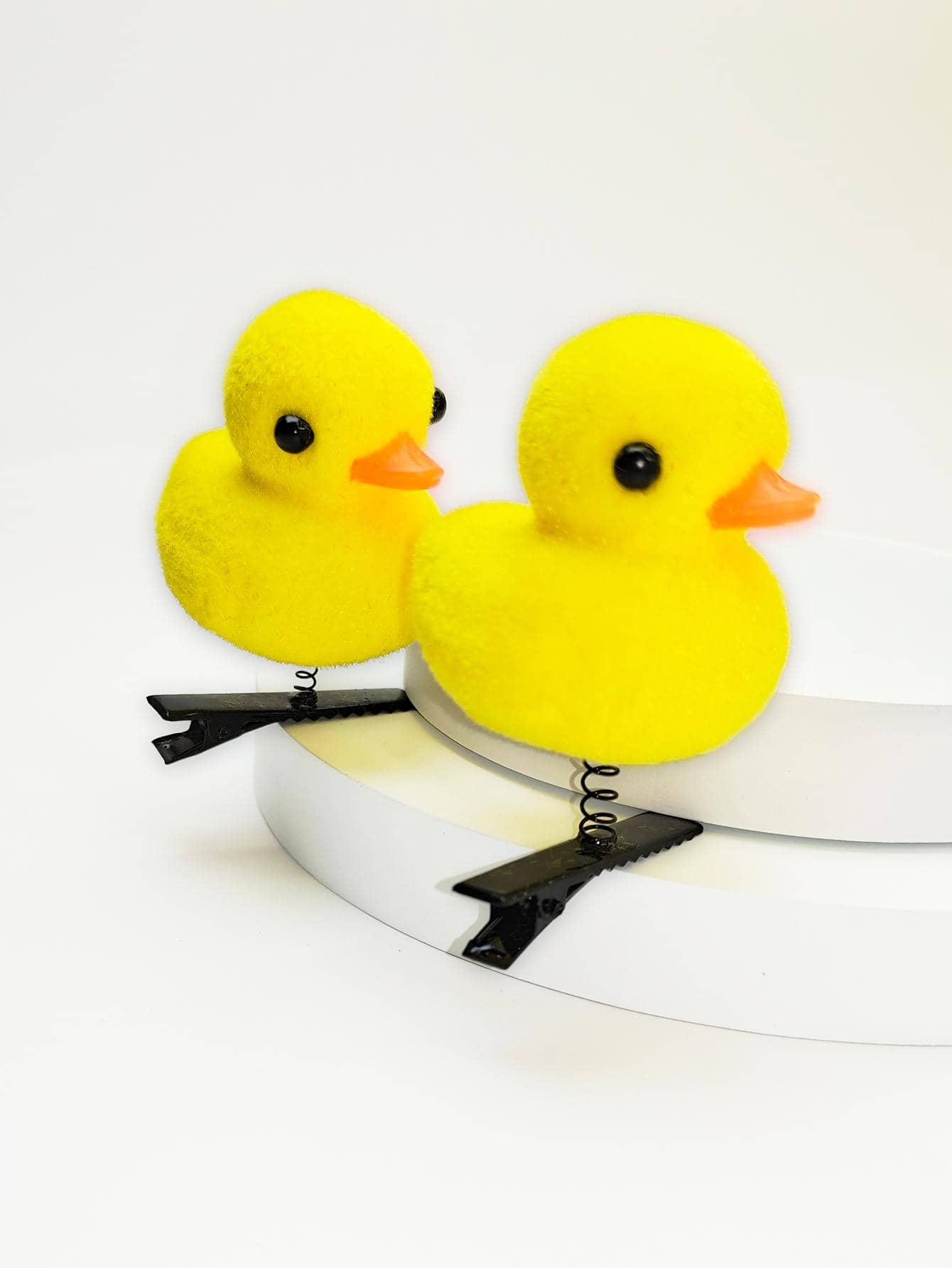 2入組女士鴨子裝飾可愛髮夾適用於日常生活 - 黃色 - 查看 1