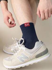 Men Letter Graphic Crew Socks