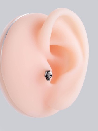 1 pieza Arete con diseño de cráneo