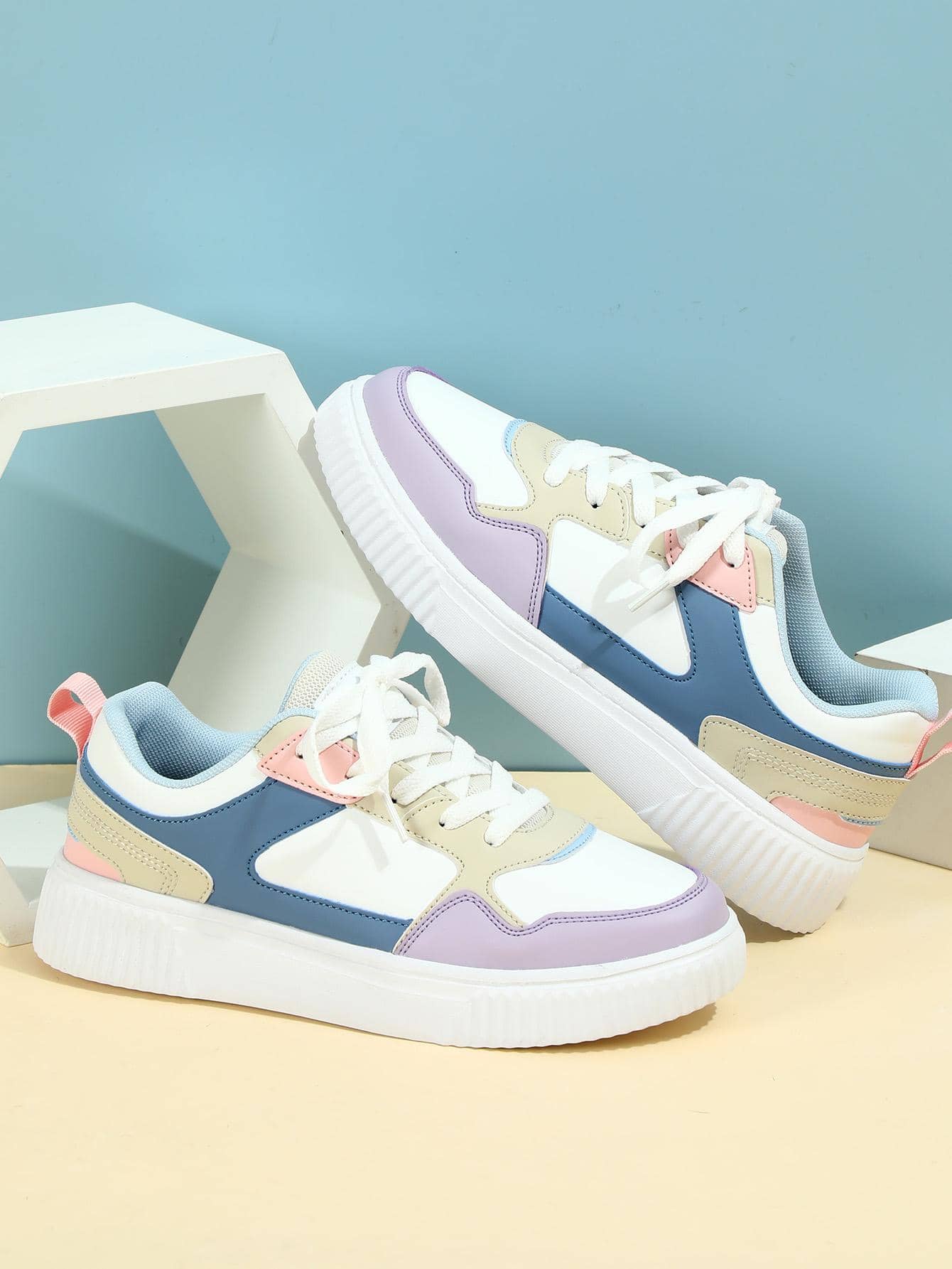 運動板鞋適用於男士撞色前綁帶運動鞋 - 彩色 - 查看 1