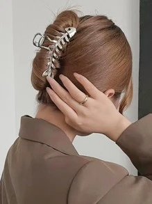 Fish Bone Design Hair Clip - Silver - View 1