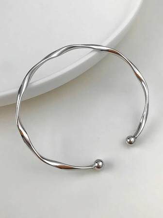 Twist Design Cuff Bangle