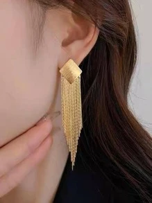 Pendientes largos con fleco metálico