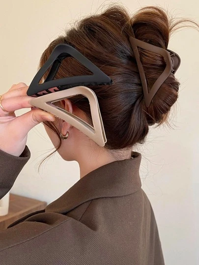 3pcs Black Khaki Solid Color Triangle Design Hair Claw Casual, School Claw Clips Hair Clips Hair Jaw Clip Hair Clamps Hair Clutch Hair Catcher Clip, School Stuff, College Fall Winter Hair Accessories For Women For Vacation Outfits Woman