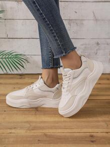 Phụ nữ có dây buộc phía trước Bản vá trang trí chi tiết đục lỗ Giày thể thao, giày thể thao ngoài trời Skate - Màu be - Xem 3